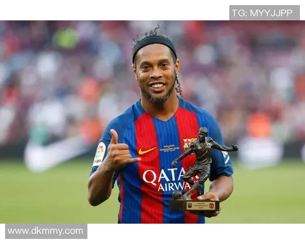 足球球星女友们的生活秘闻与背后不为人知的温柔瞬间 足球球星女友们的生活秘闻与背后不为人知的温柔瞬间